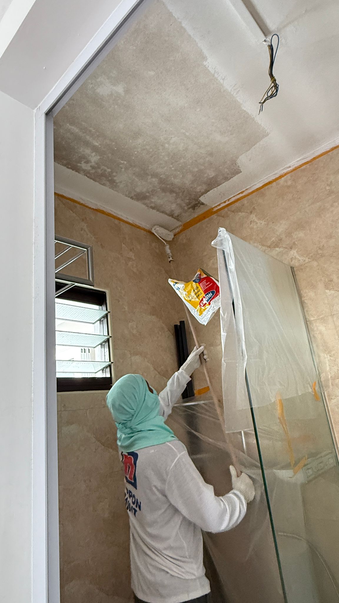 Ceiling repair and painting work in Singapore by ASN Contractor